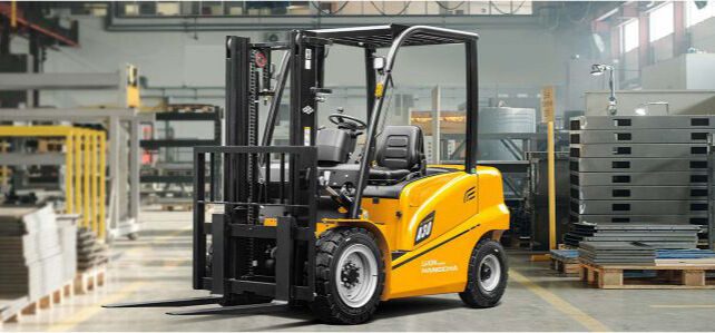 Top Features to Look for When Buying a Forklift